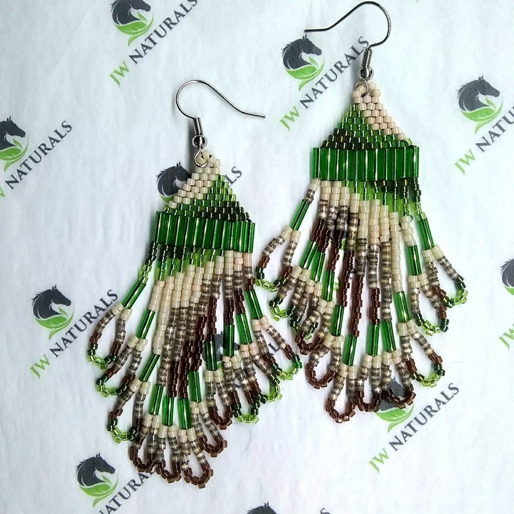 JRW Handmade Green Camo Camouflage Beaded Earr…
